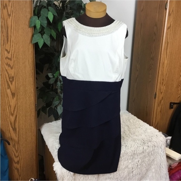 connected apparel Dresses & Skirts - Connected Apparel Signature Sabrina sleeveless dress Womans size 20W